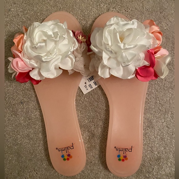 Palms Shoes - NWT Palms Rosette Pink Slide Sandals